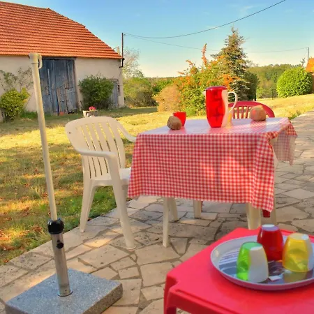 Ancienne Ferme Independante Pres De Brout-vernet, Grand Jardin, Cuisine Equipee, Wi-fi, Terrasse, Barbecue - Fr-1-489-316 Tatil Evi *
