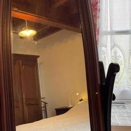 Ancienne Ferme Independante Pres De Brout-vernet, Grand Jardin, Cuisine Equipee, Wi-fi, Terrasse, Barbecue - Fr-1-489-316 *